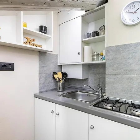 Cozy Loft At The Mole *