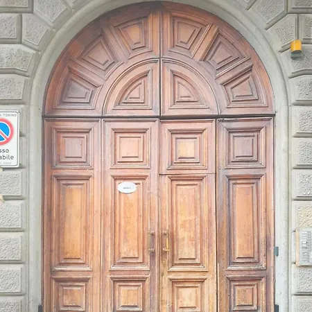 Cozy Loft At The Mole 公寓